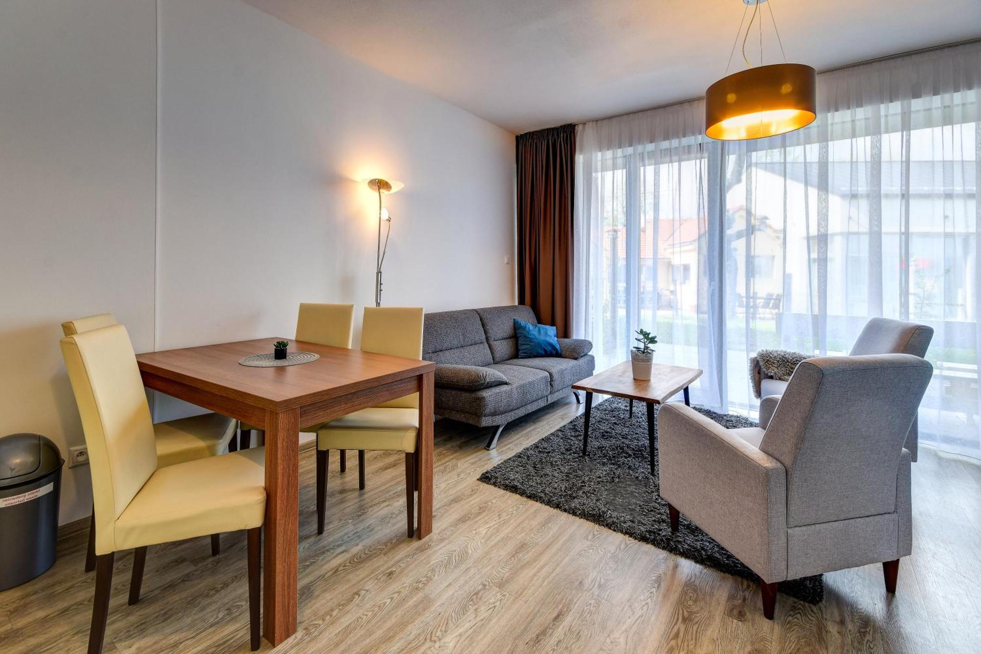 Apartments Ceresnovy Sad & Wellness Vysoké Tatry エクステリア 写真