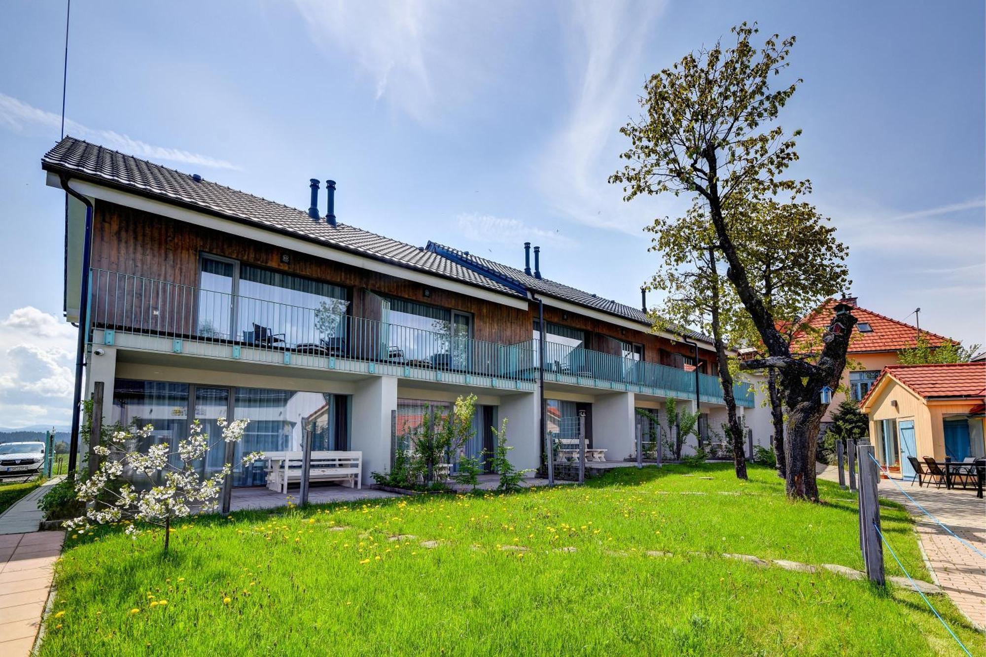 Apartments Ceresnovy Sad & Wellness Vysoké Tatry エクステリア 写真